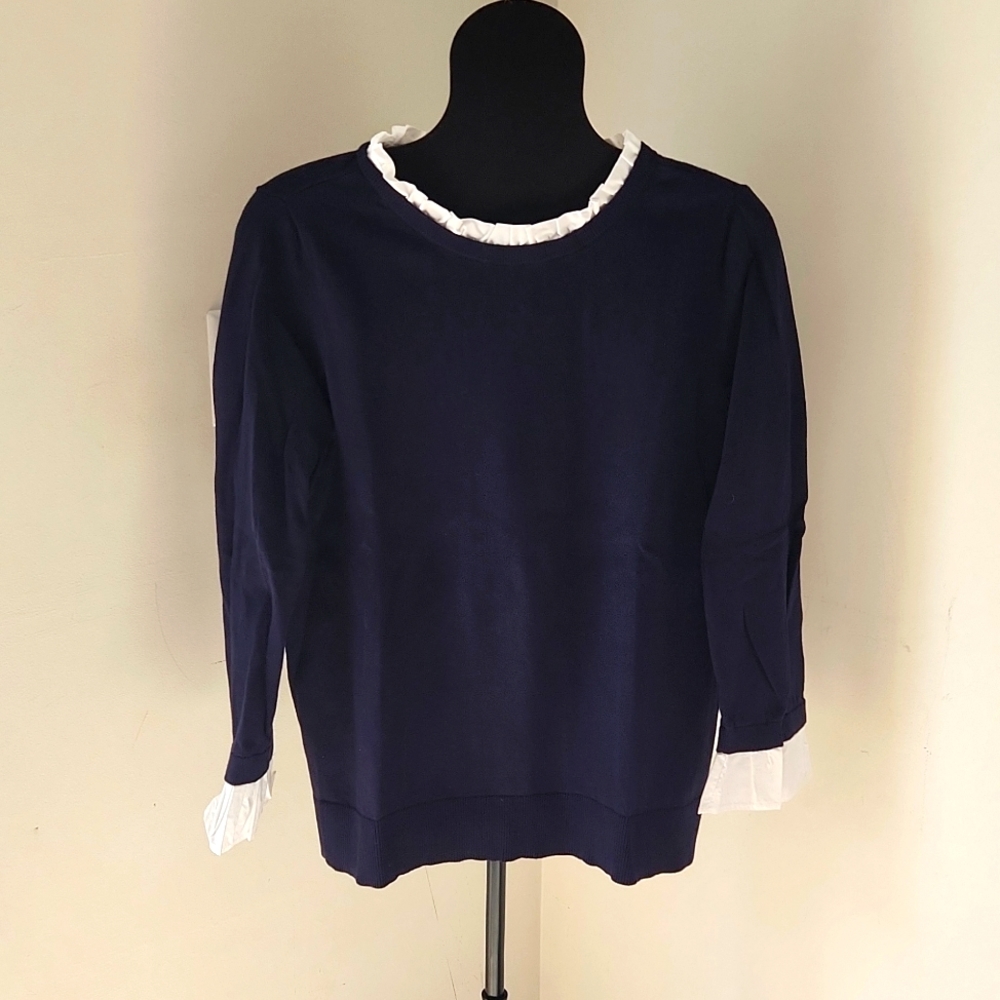 LOFT outlet navy sweater, size L